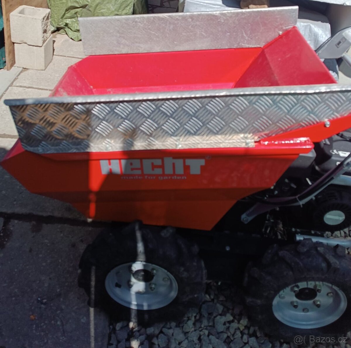 Mini Transportér HECHT - 7