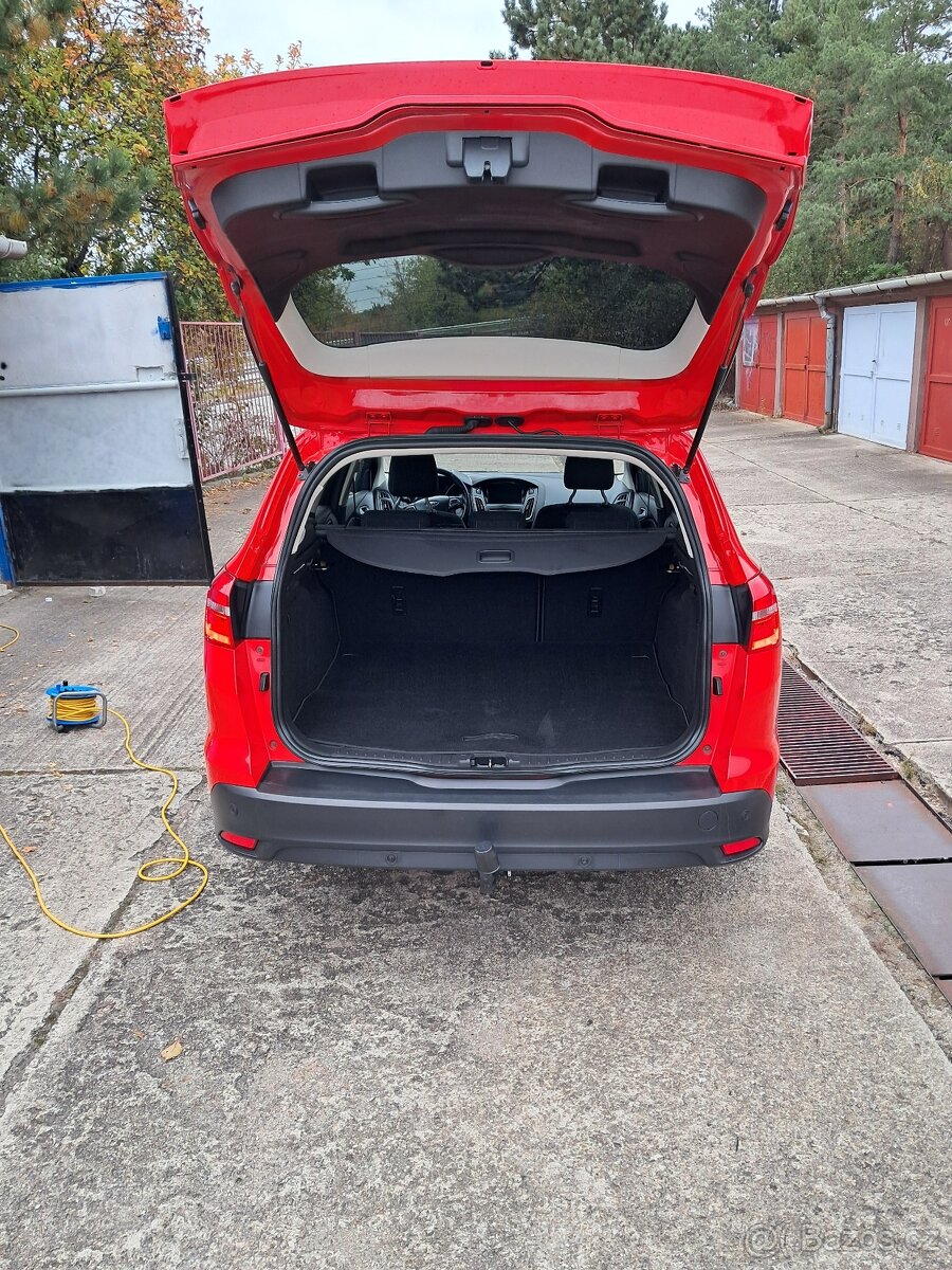 FORD FOCUS III combi 1.5 TDCi, r.v. 2017, NAVI - 7