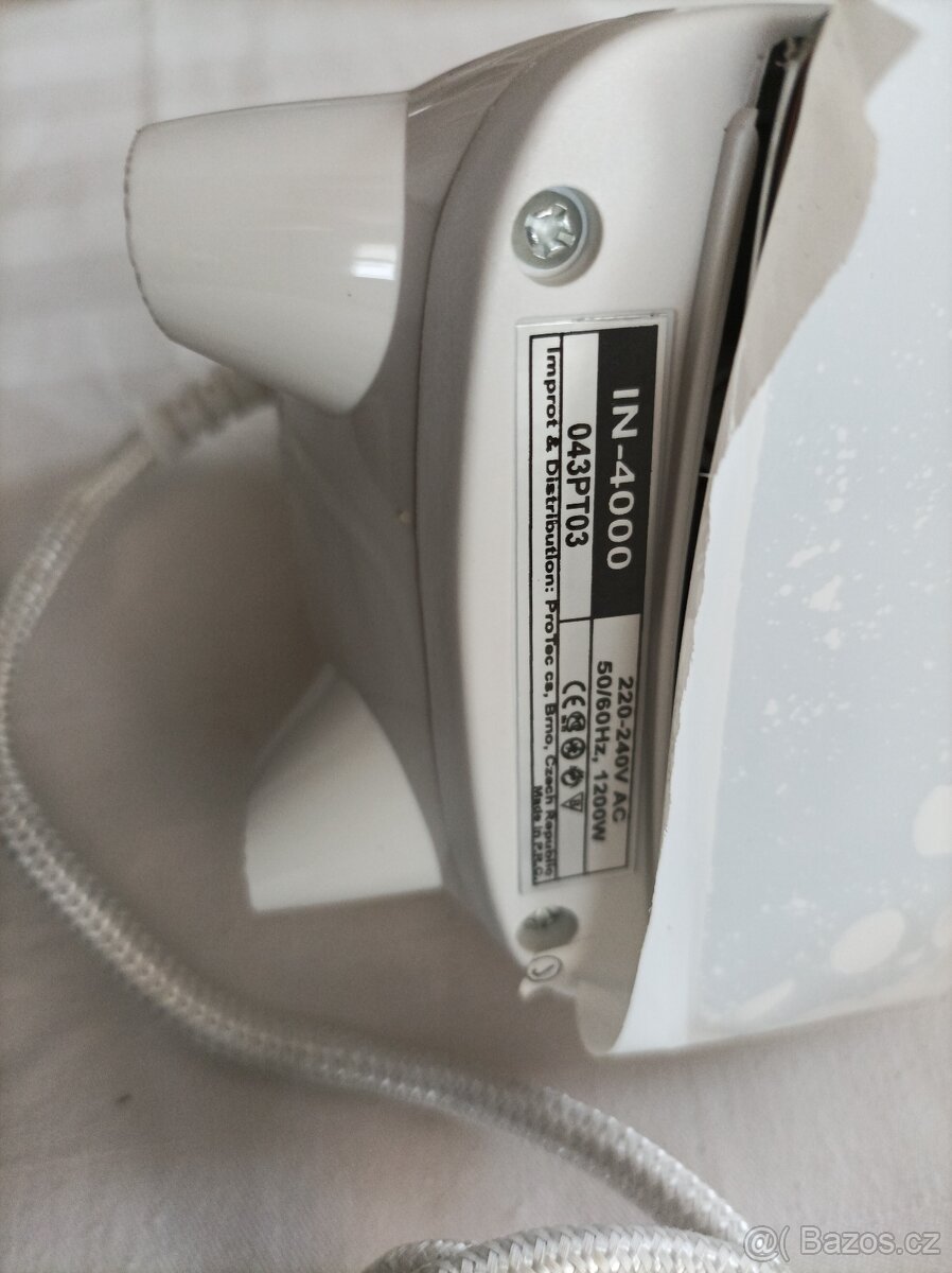 Napařovací žehlička Inspira 1200W - 7