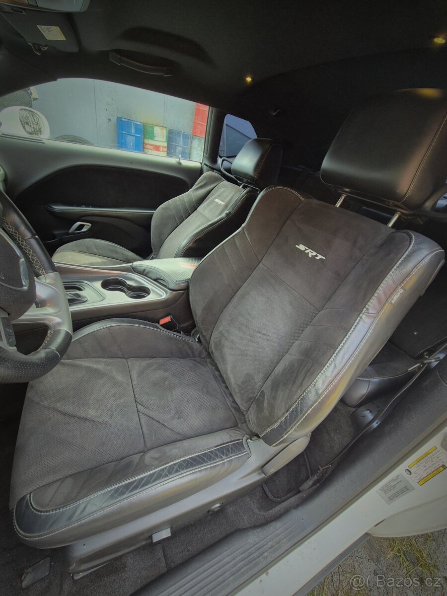 Dodge Challenger 6.4 SRT 485hp 8st automat - 7