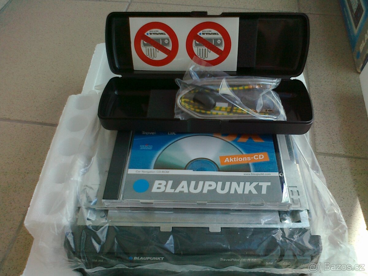 Prodám autorádio BLAUPUNKT.--,,, - 7