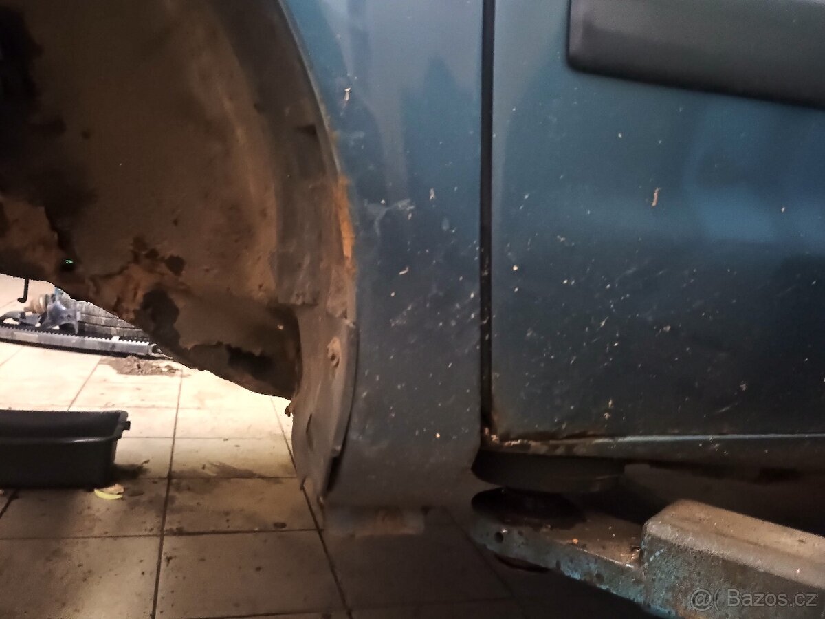 VW Sharan 1.9tdi 85kw 4x4 - 7