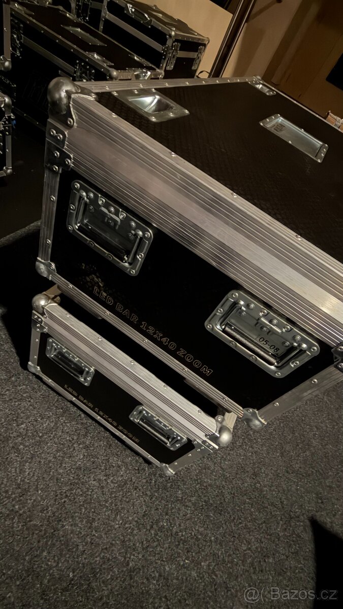 LED TILT ZOOM BAR - 7