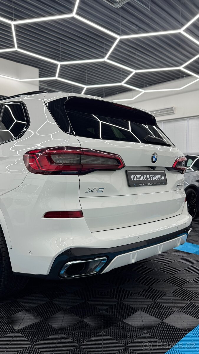BMW X5 30d xDrive,G05,M paket,ČR,DPH,servis BMW - 7