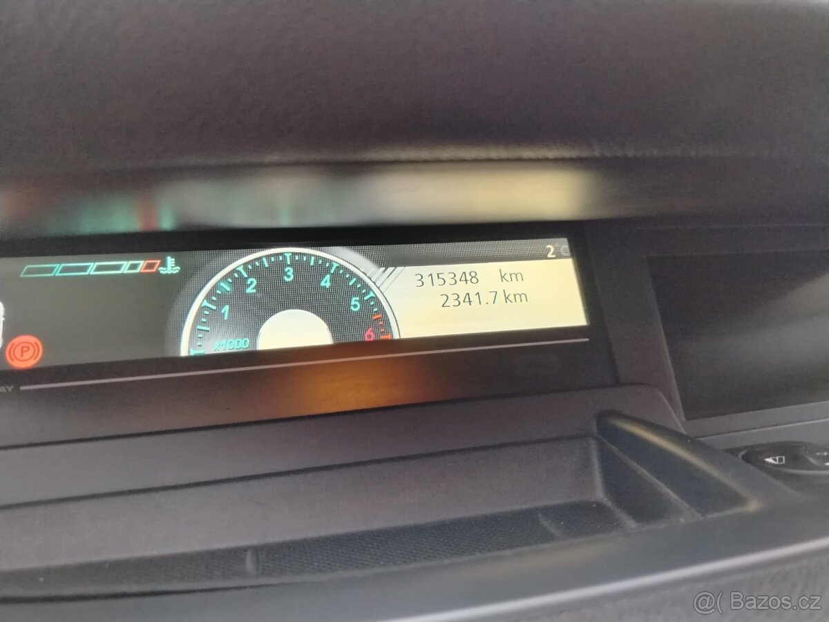 Renault Grand Scénic 1.9 TDCI 96 KW - 7