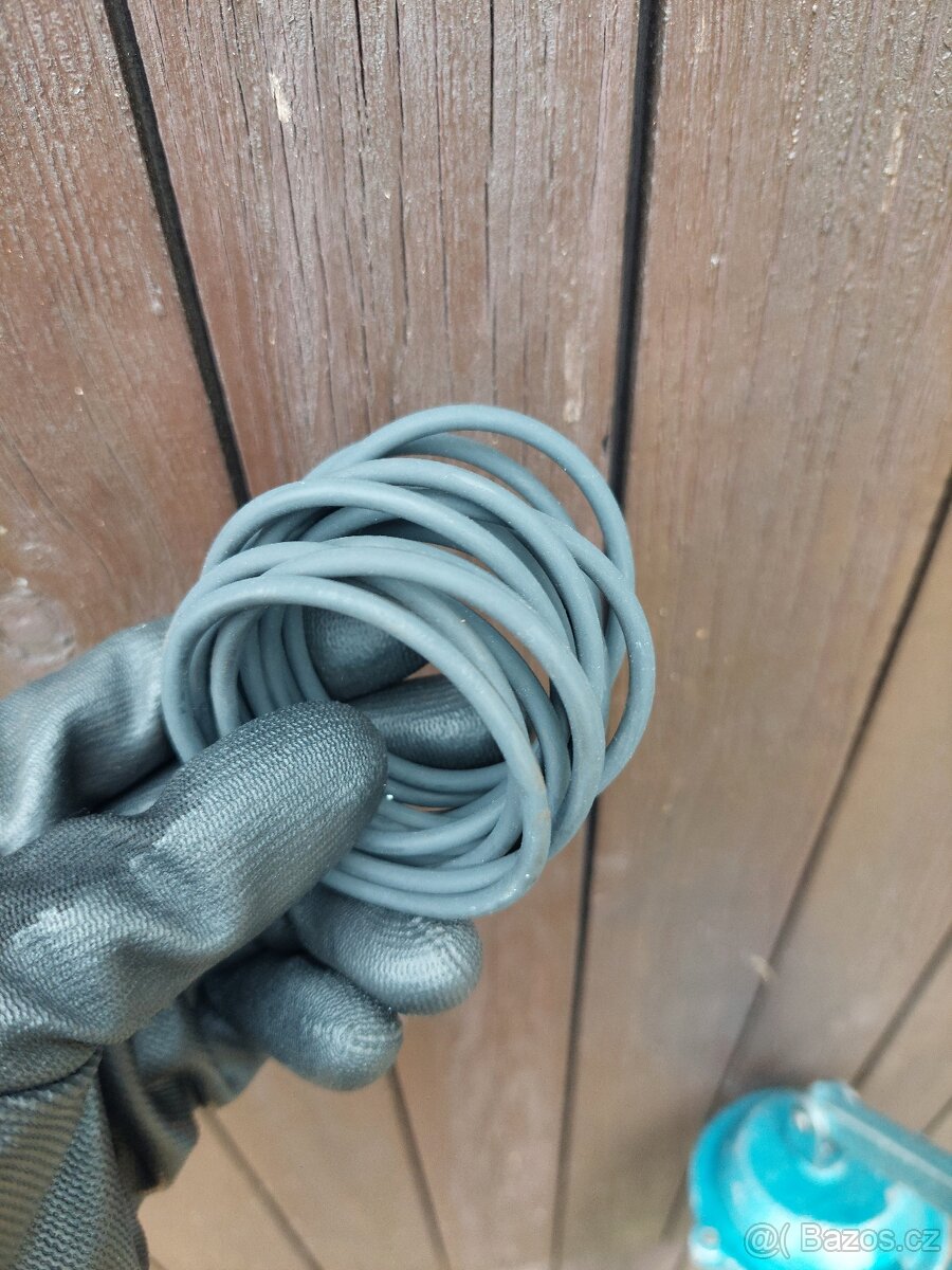 Ruční pumpa na naftu nebo olej - 7