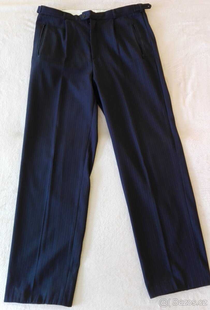 Pánský oblek černý s jemnými proužky - 7