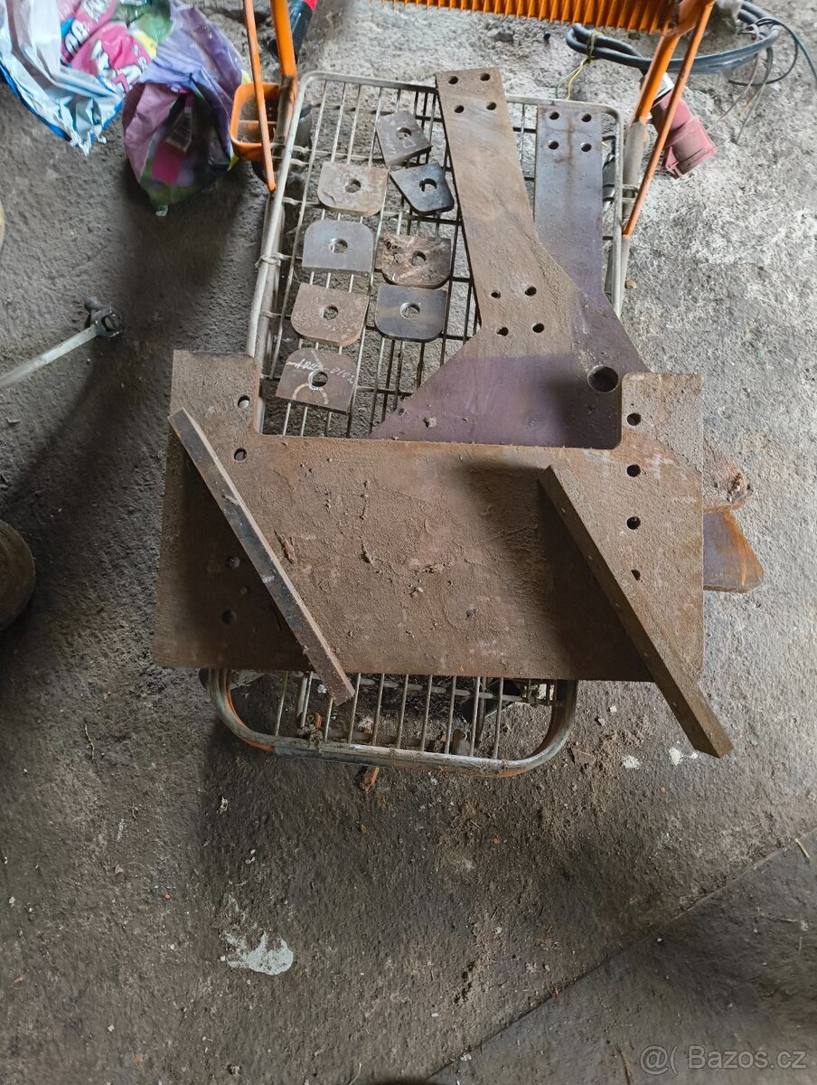Přední ramena na traktor-Svarky - 7