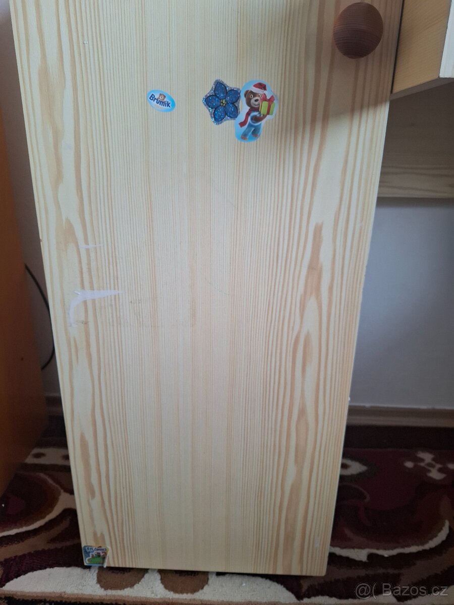 Dětský psací stůl - 7