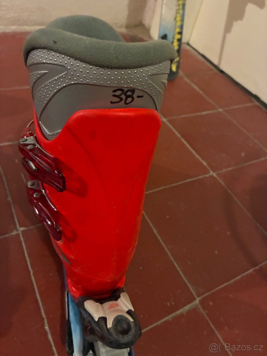 Sada detske lyze, preskace, hole, prilba - 7