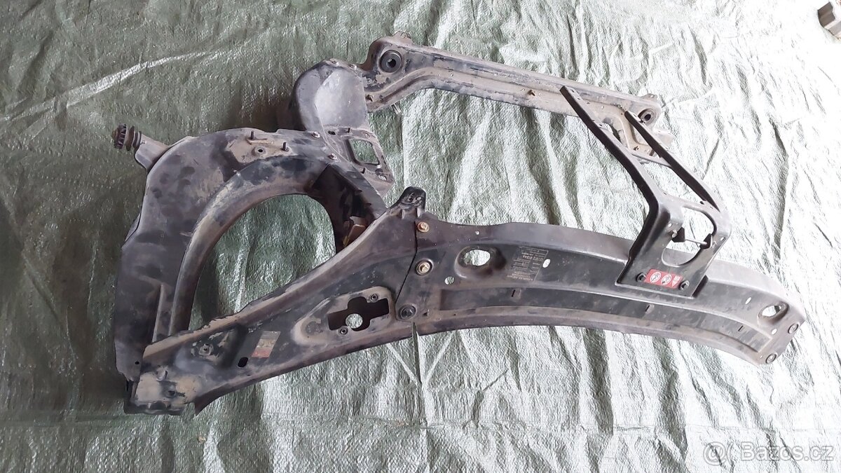 Mercedes W164 PŘEDNÍ ČELO - 7