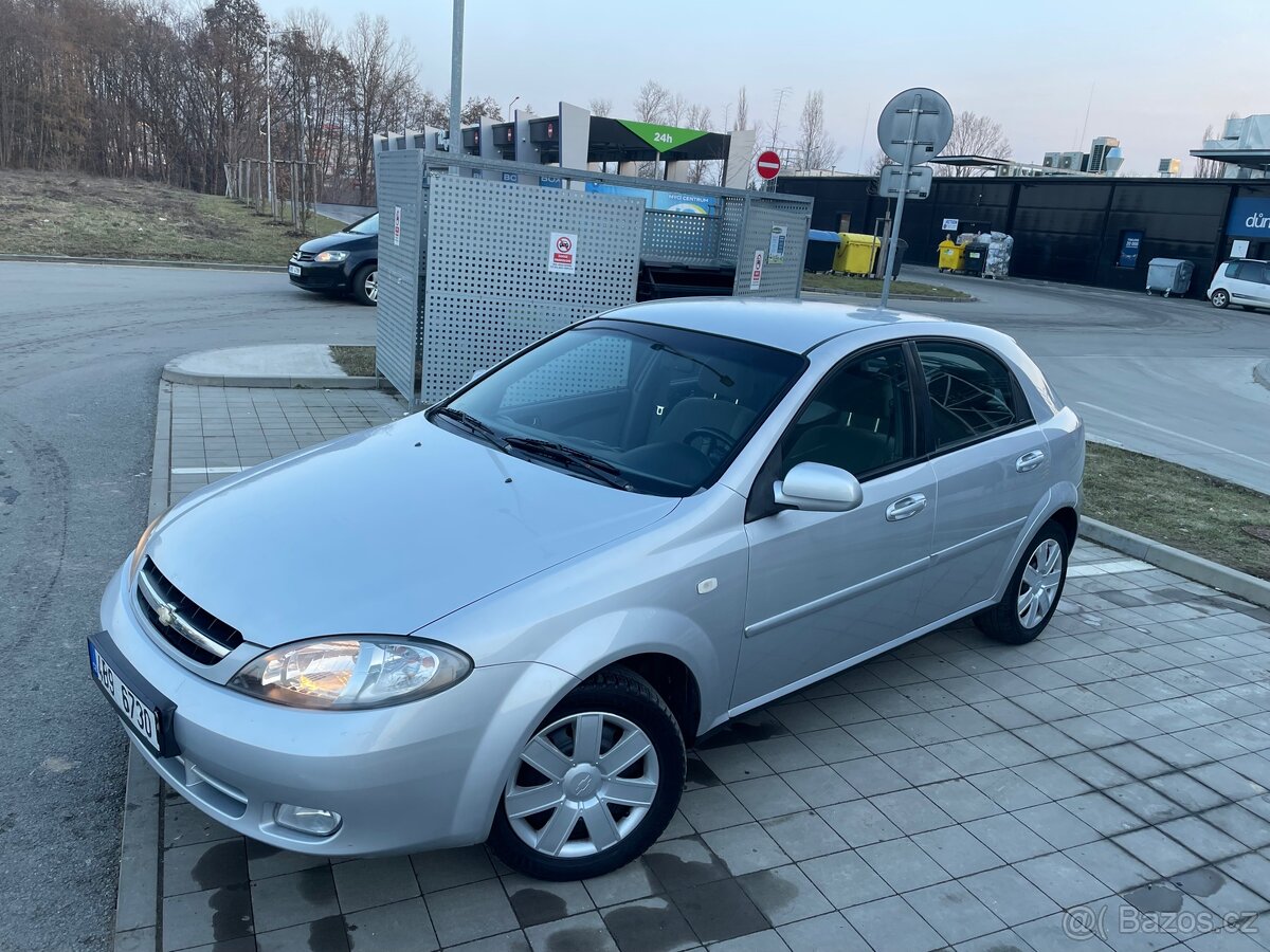 Lacetti Chevrolet - 7