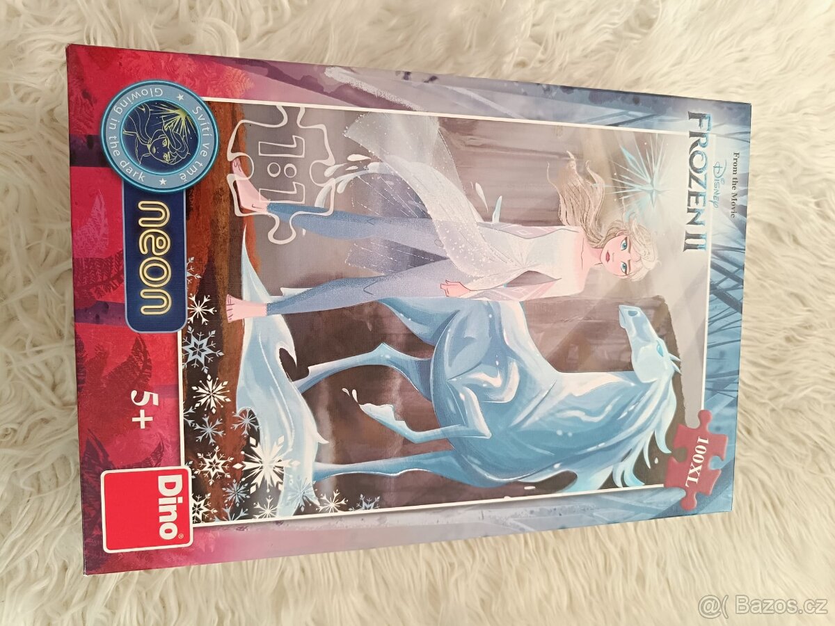 Dřevěná postýlka a ,soubor her a puzzle - 7