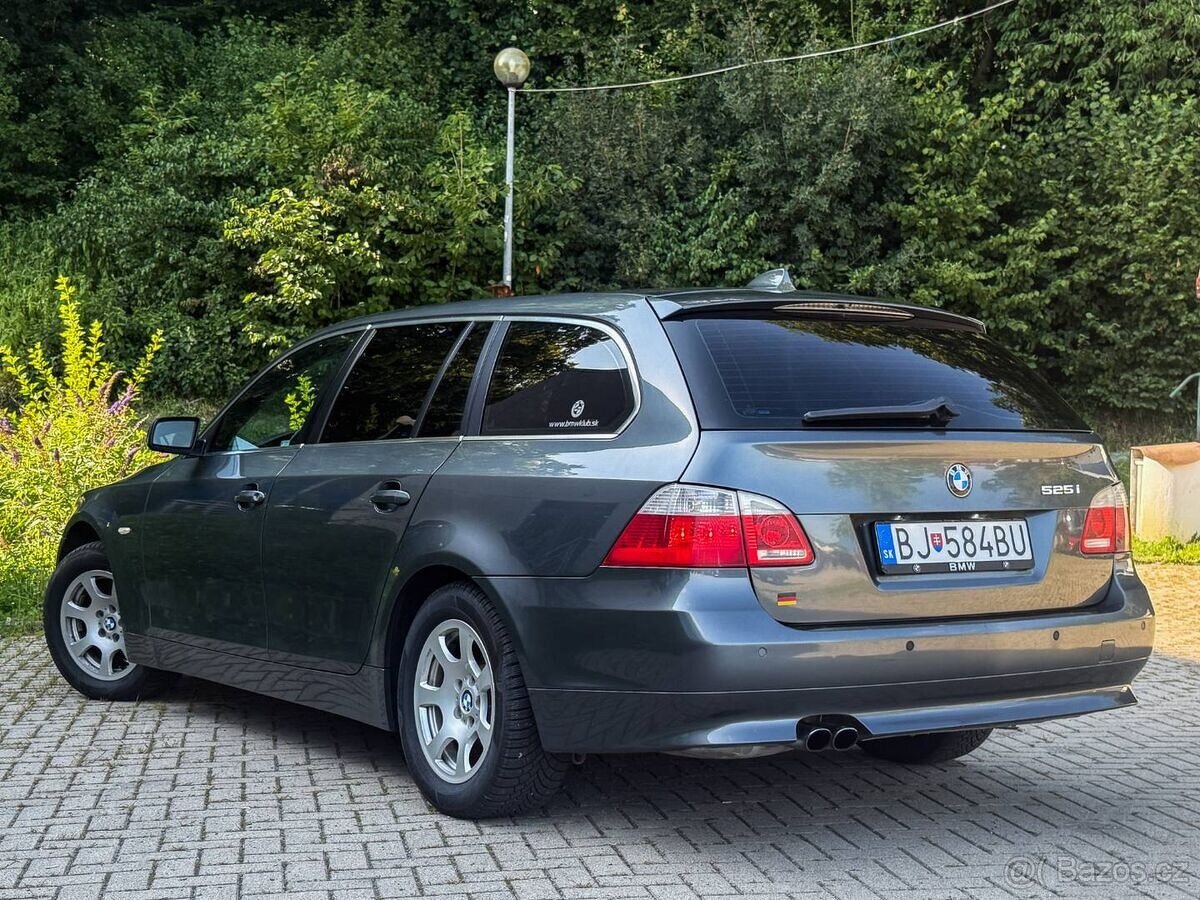BMW 525i A/T, 141kW (2004) - 7