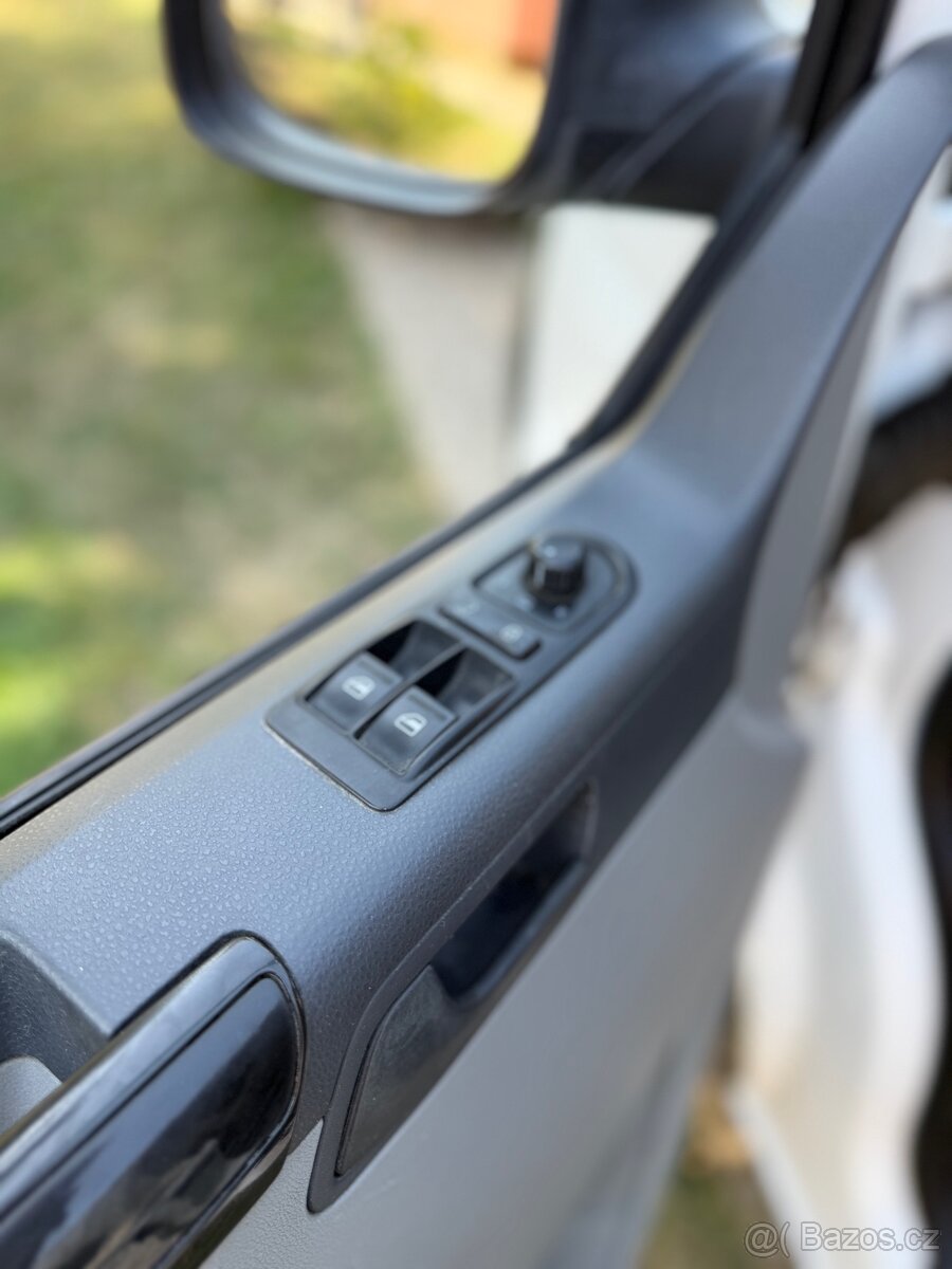 RYCHLE SLEVA Transporter T5.1 Long | 2.0 TDI (103 kW) | 2014 - 7