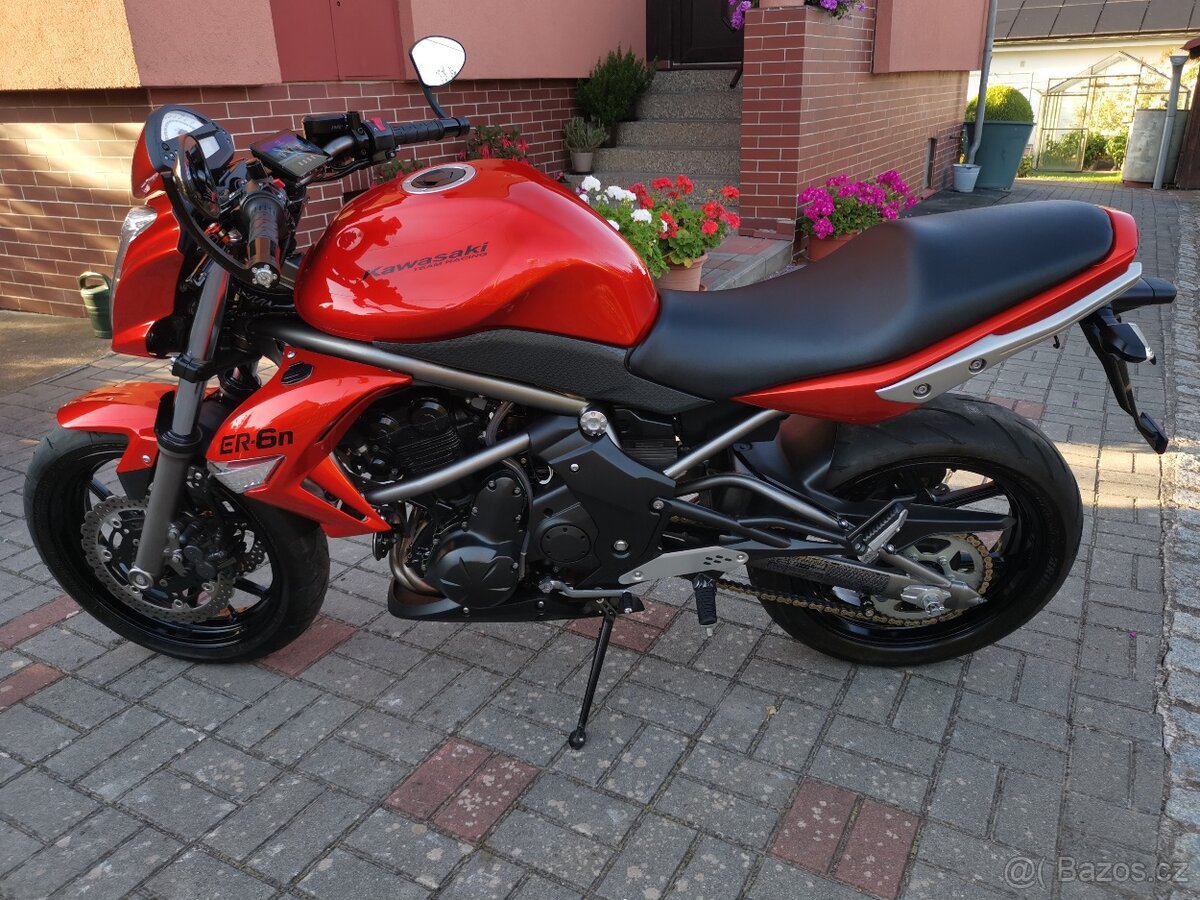 Kawasaki ER-6n - 7
