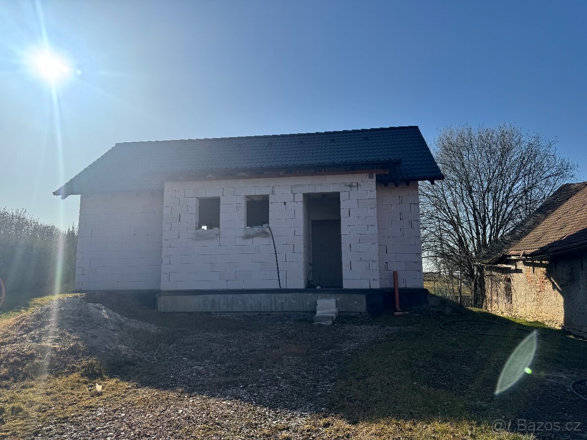 Prodej hrubé stavby rodinného domu 3+kk v obci Bukovina u Hr - 7