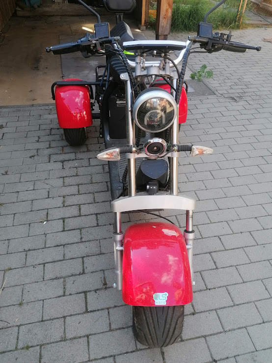 DVOUMÍSTNOU ELEKRTO TŘÍKOLKU - 7