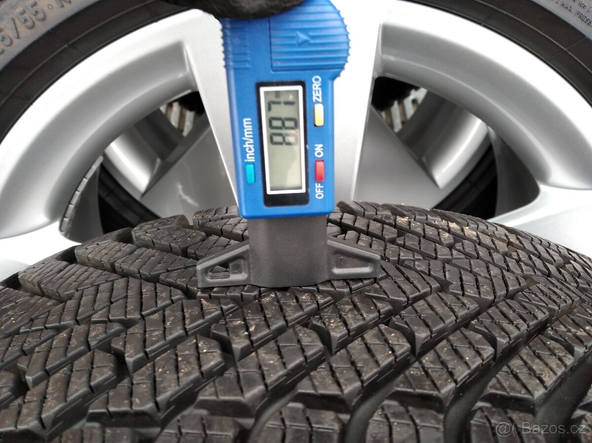 NOVÁ zimní originál alu sada Škoda Karoq 4x4 7Jx17 ET45 - 7