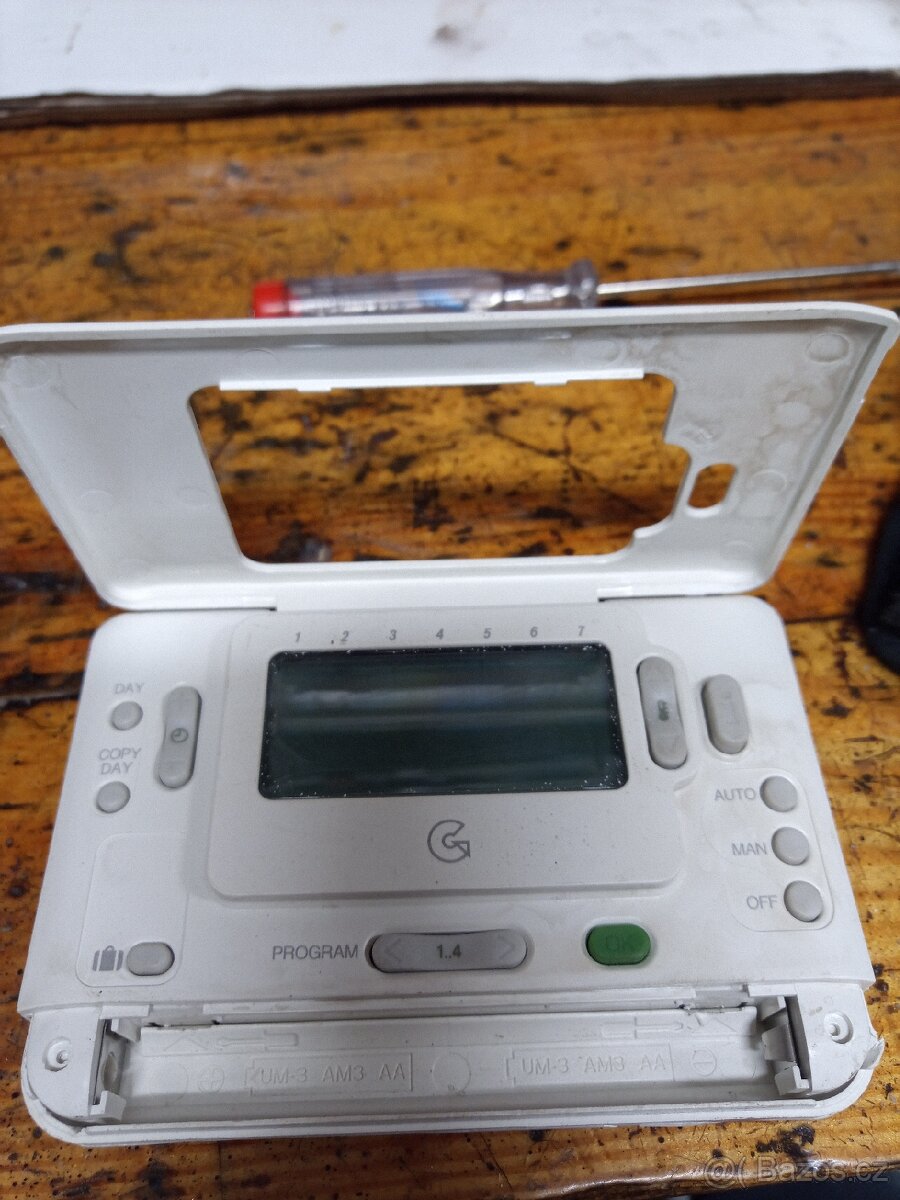 Pokojový termostat drátový bezdrátový ECOSTER CAR V2 - 7