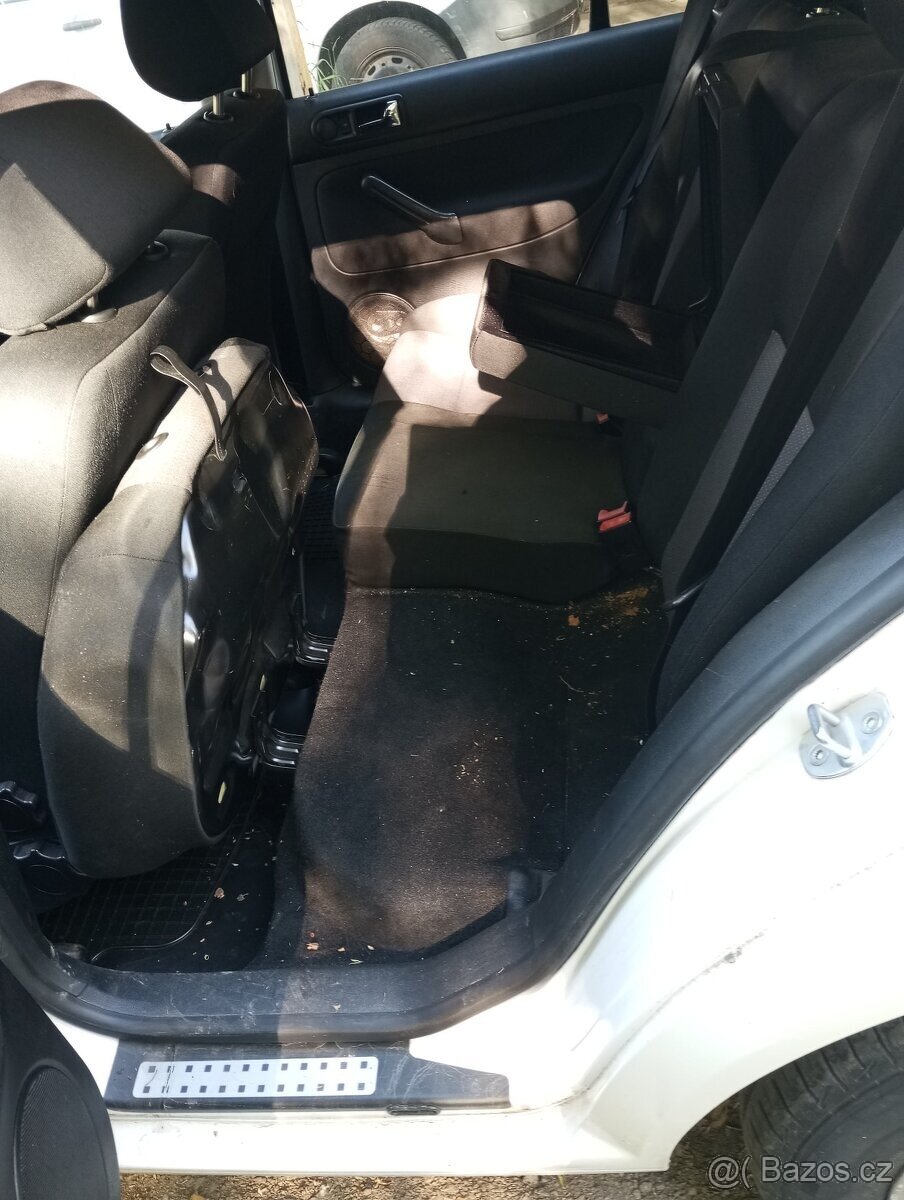 Volkswagen golf 4 kombi 1.9 SDI 2001 - 7