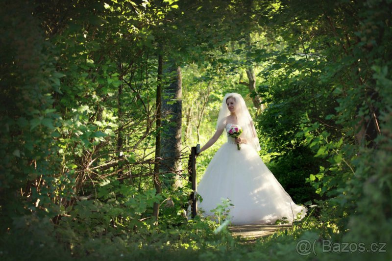 Luxusní svatební šaty - 7