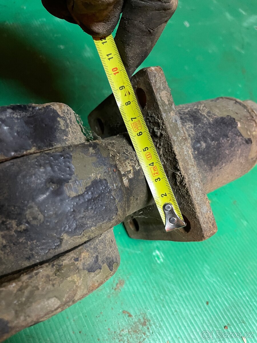 Závěs průměr 40mm rozteč 80x55 Traktor..... - 7