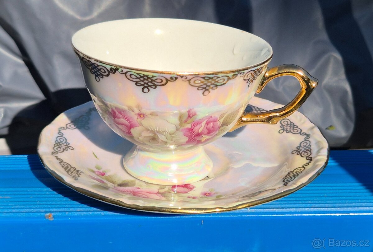 Krásné porcelánové hrníčky s podšálky 3 ks - 7