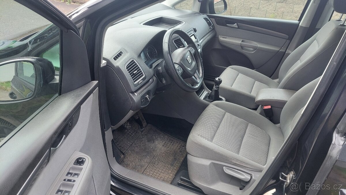 Prodám Seat Alhambra 2.0 Tdi r.v.2011, 7 míst - 7