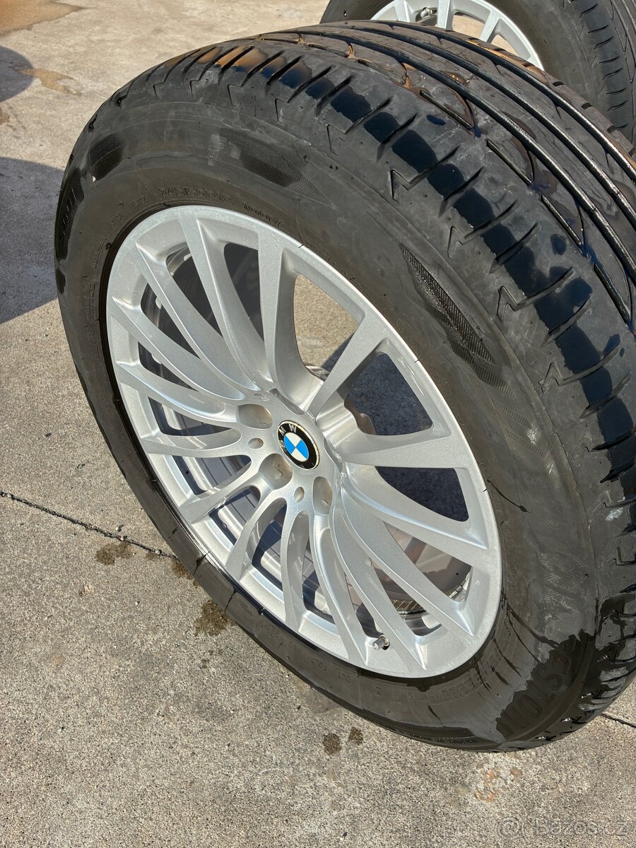 Sada originálních disků BMW a letních pneu Bridgestone BMW 2 - 7