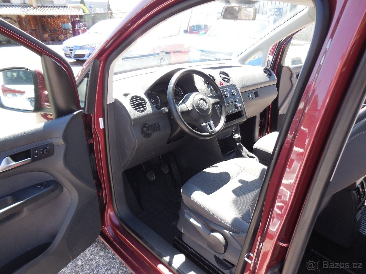 Prodám VW Caddy 1.6TDi,75kw - 7