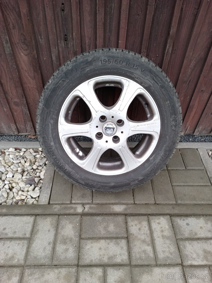 Toyota Corolla 1.4 benzín - 7