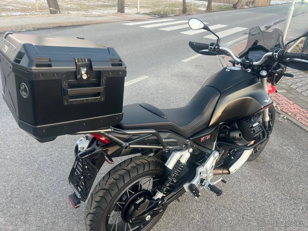 Moto Guzzi V 85 TT - 7