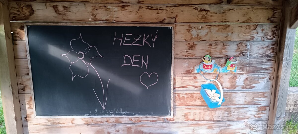 Domeček se skluzavkou pro děti - 7