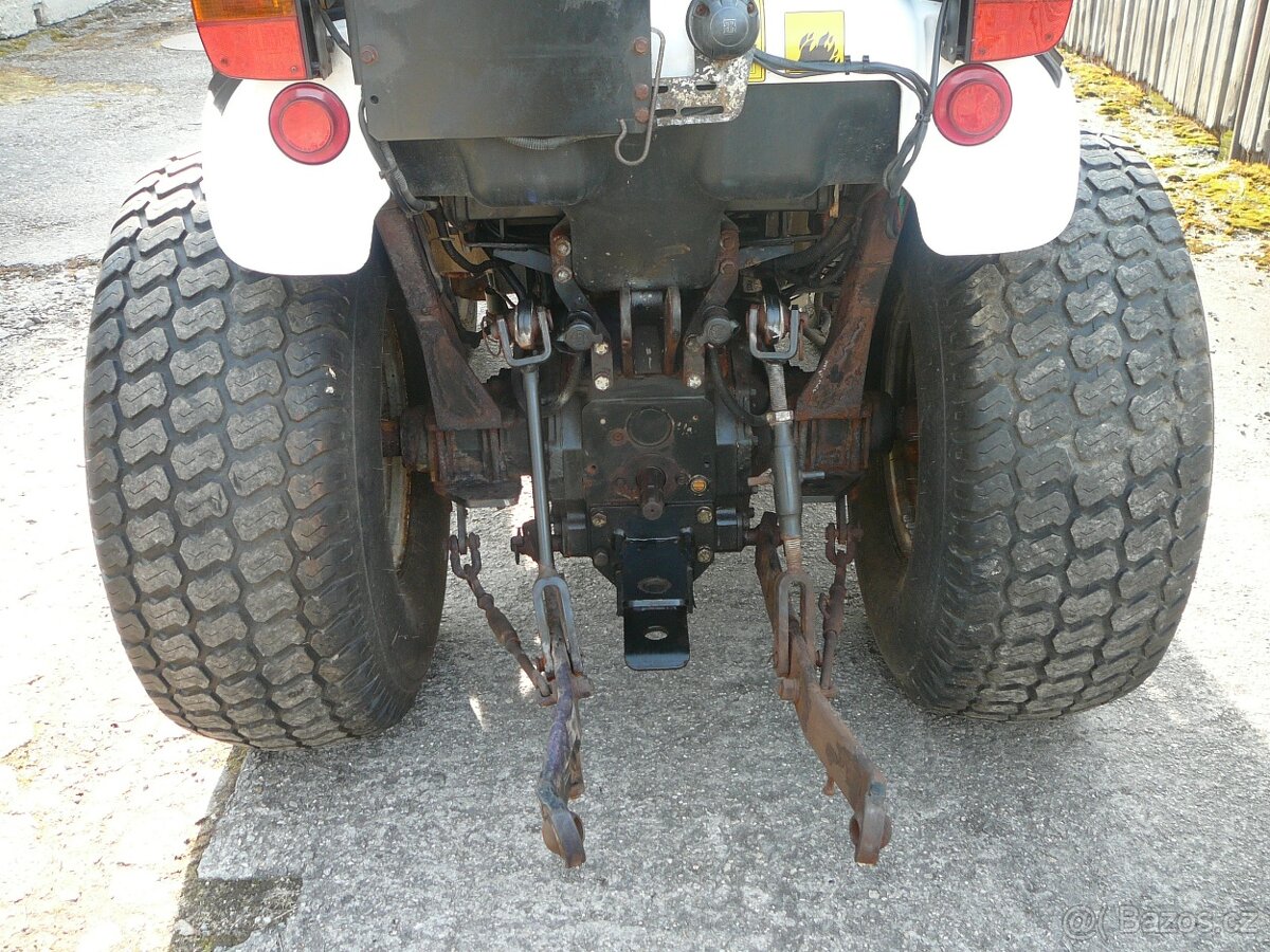 traktor, čelní nakladač - 7