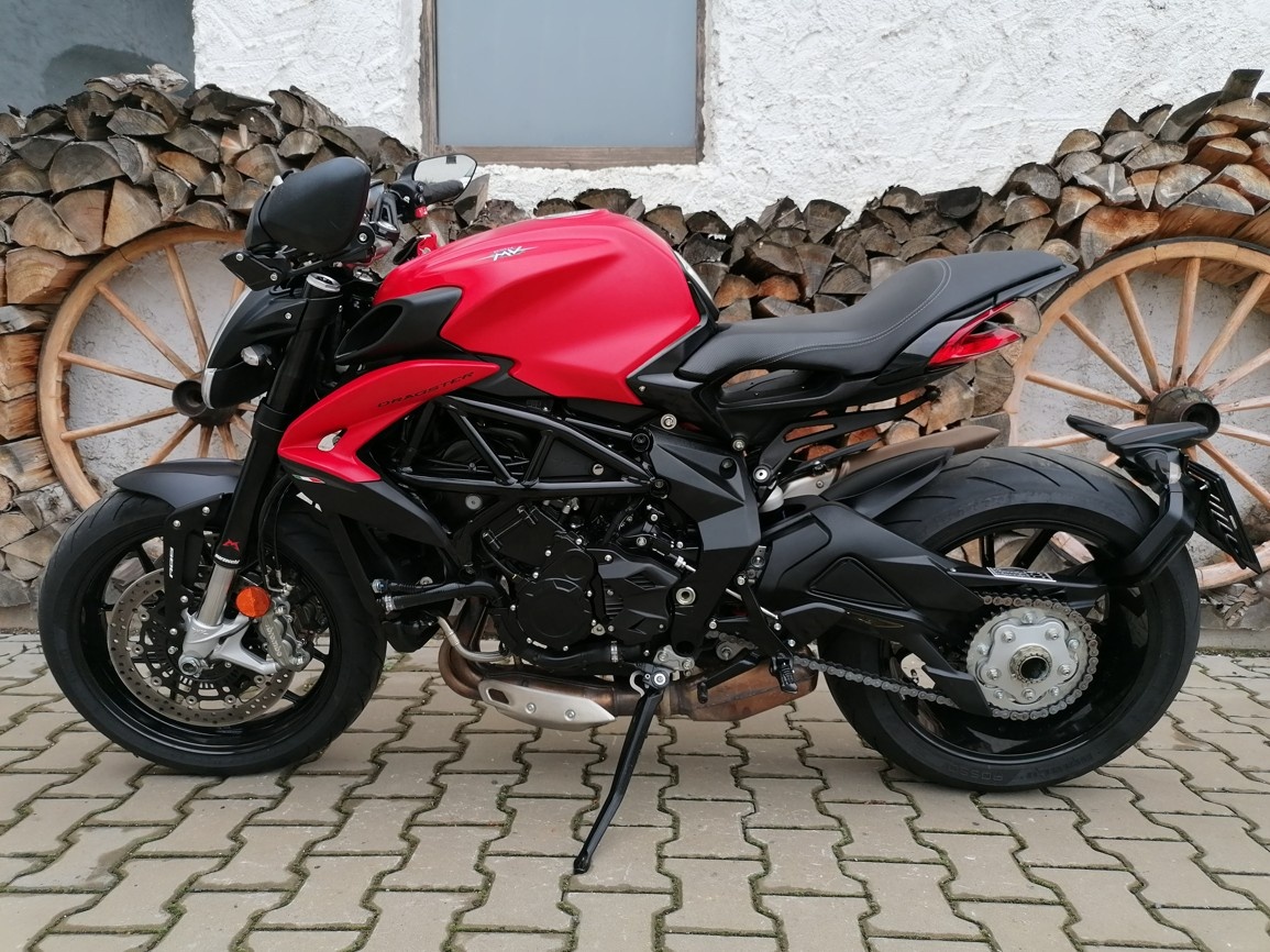 MV Agusta Dragster 800 ROSSO - 7