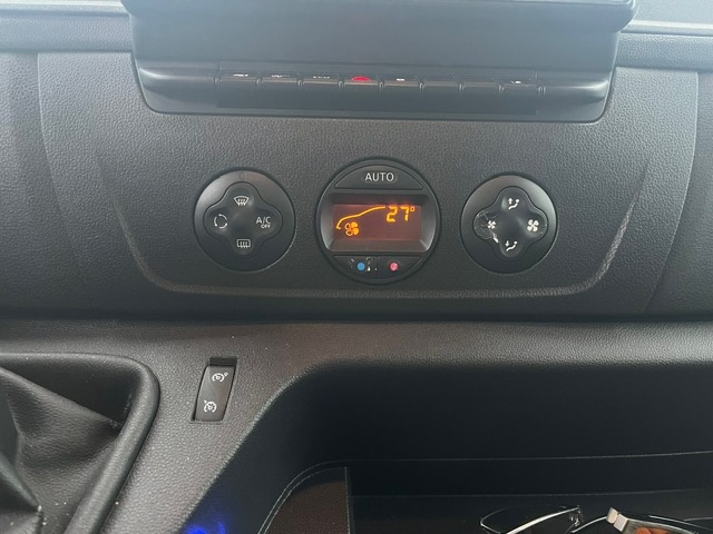 RENALT 2,3 MASTER původ ČR, plná výbava, DPH - 7