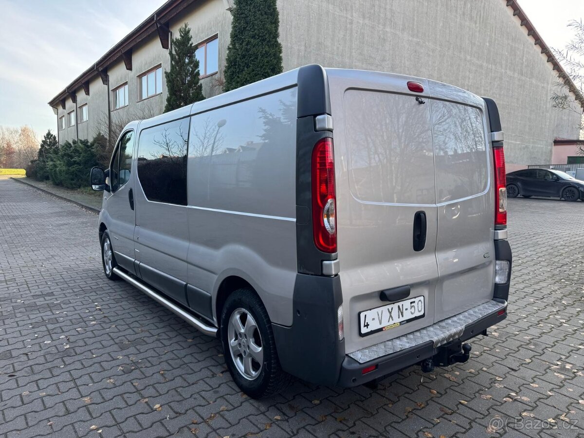 RENAULT TRAFIC 2.5DCI 107KW LONG 5 MÍST R.V.2010 - 7