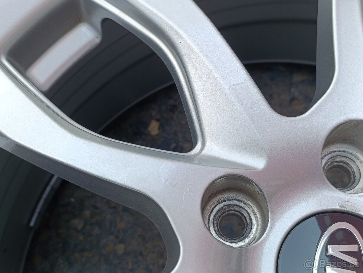 5x114,3 Kia Sportage / Sorento 7Jx17" ET47 alu disky - 7