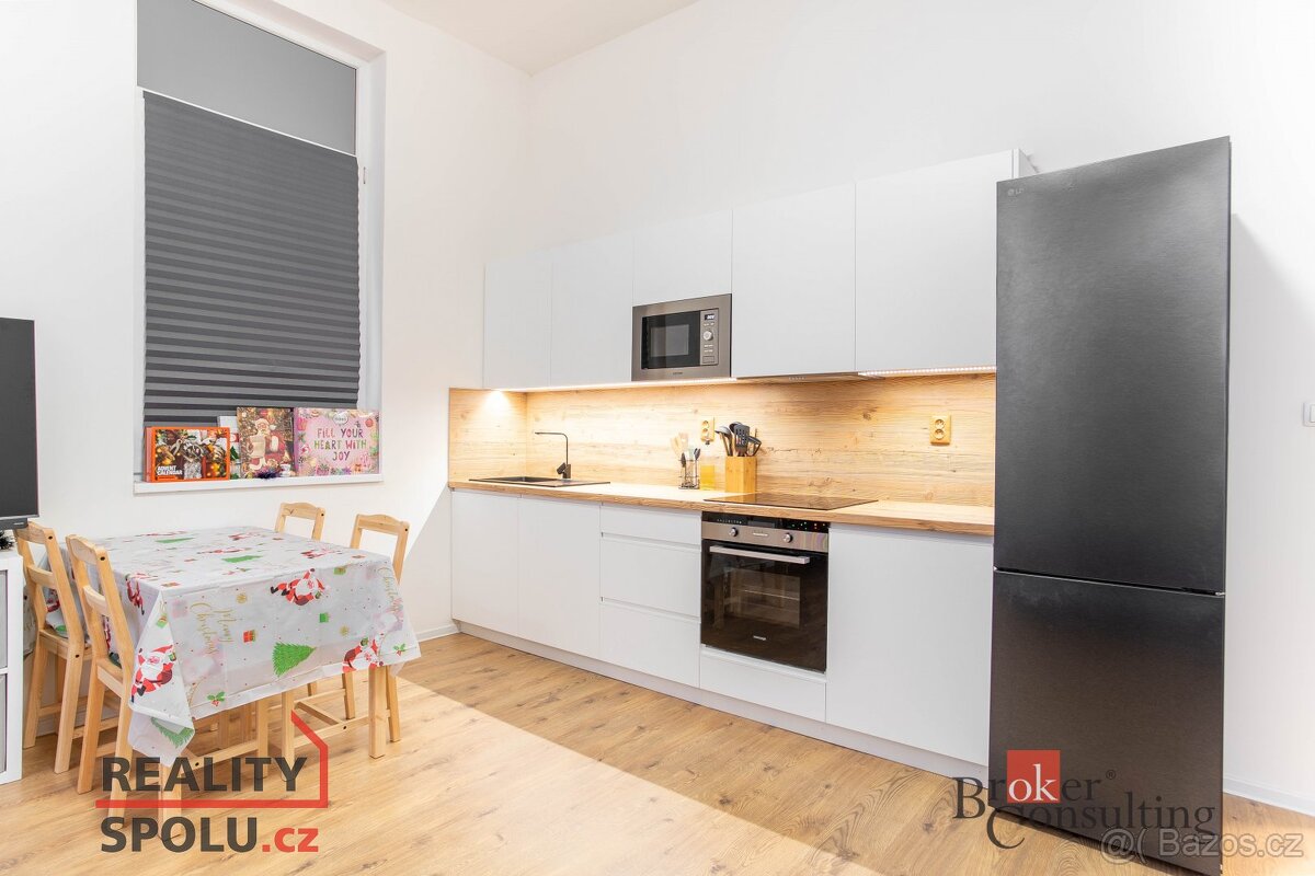 Prodej, byty/2+kk, 48 m2, Palackého 918/70, 70200 Ostrava, O - 7