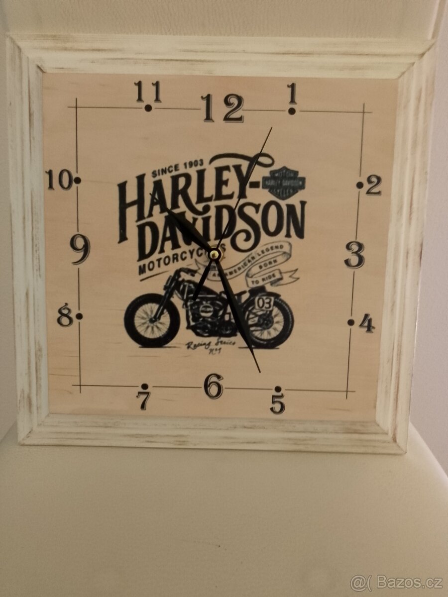 Nástenné hodiny moto - 7