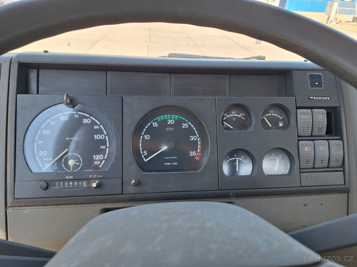 IVECO ML80 kontejner - 7