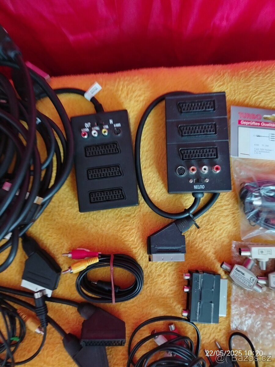 Funkcni TV a ruzne kabely - 7