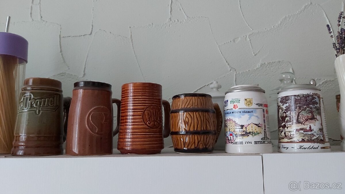 Sklenice Korbele 70.léta+, pivní tácky - 7