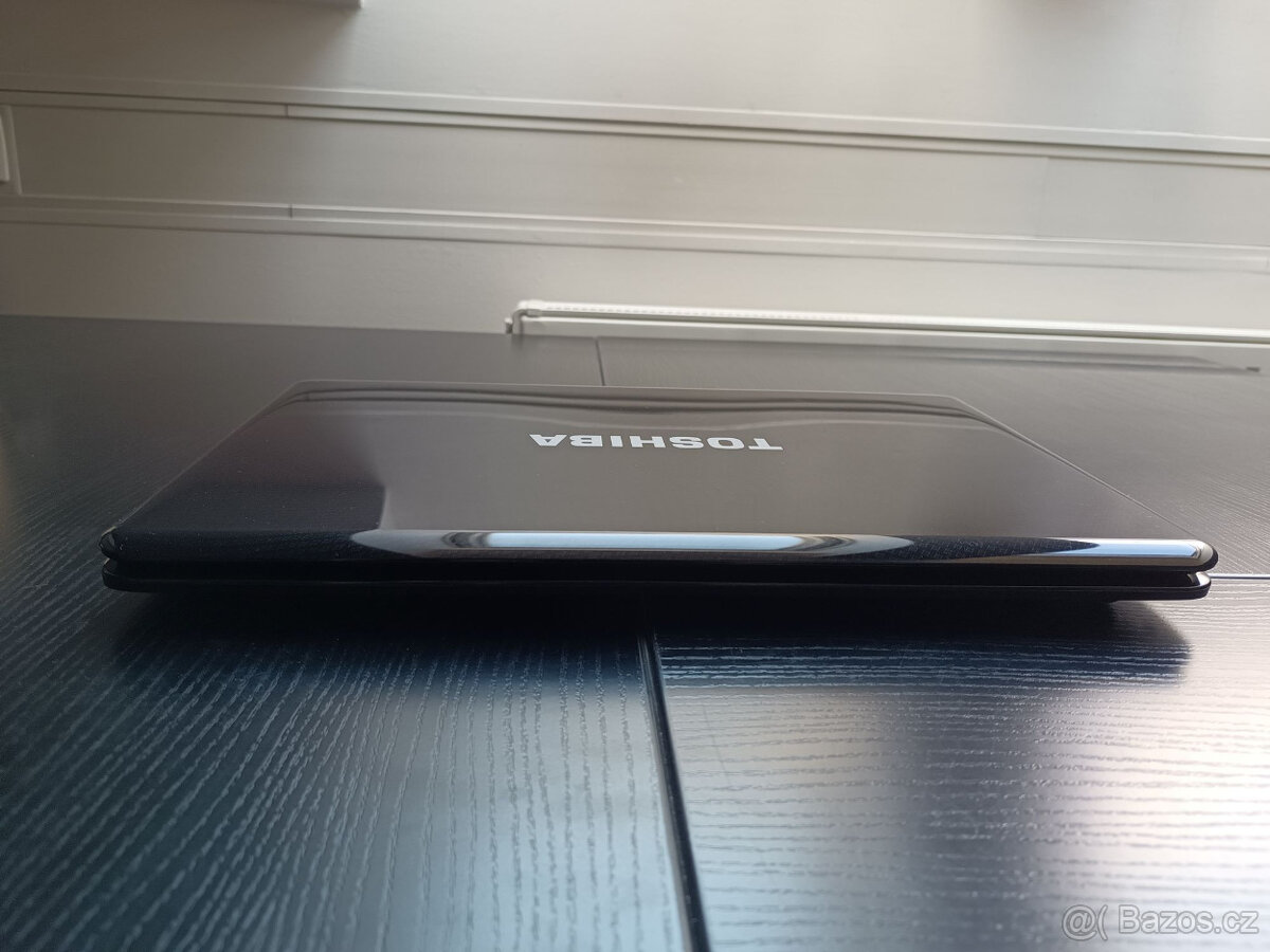 Notebook TOSHIBA SATELLITE L670 - 7