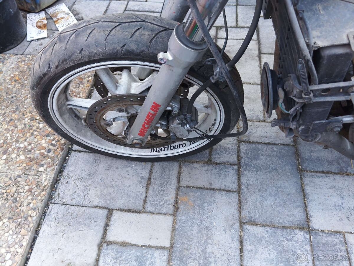 Honda CBR 600f - 7