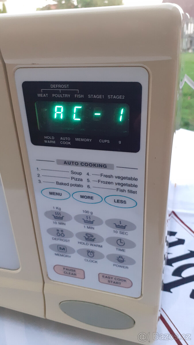 Mikrovlnka Digi Display - 7