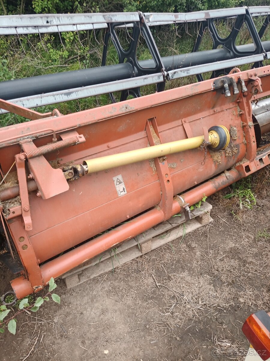 rozpredam kombajn NH626 vozik adapter - 7