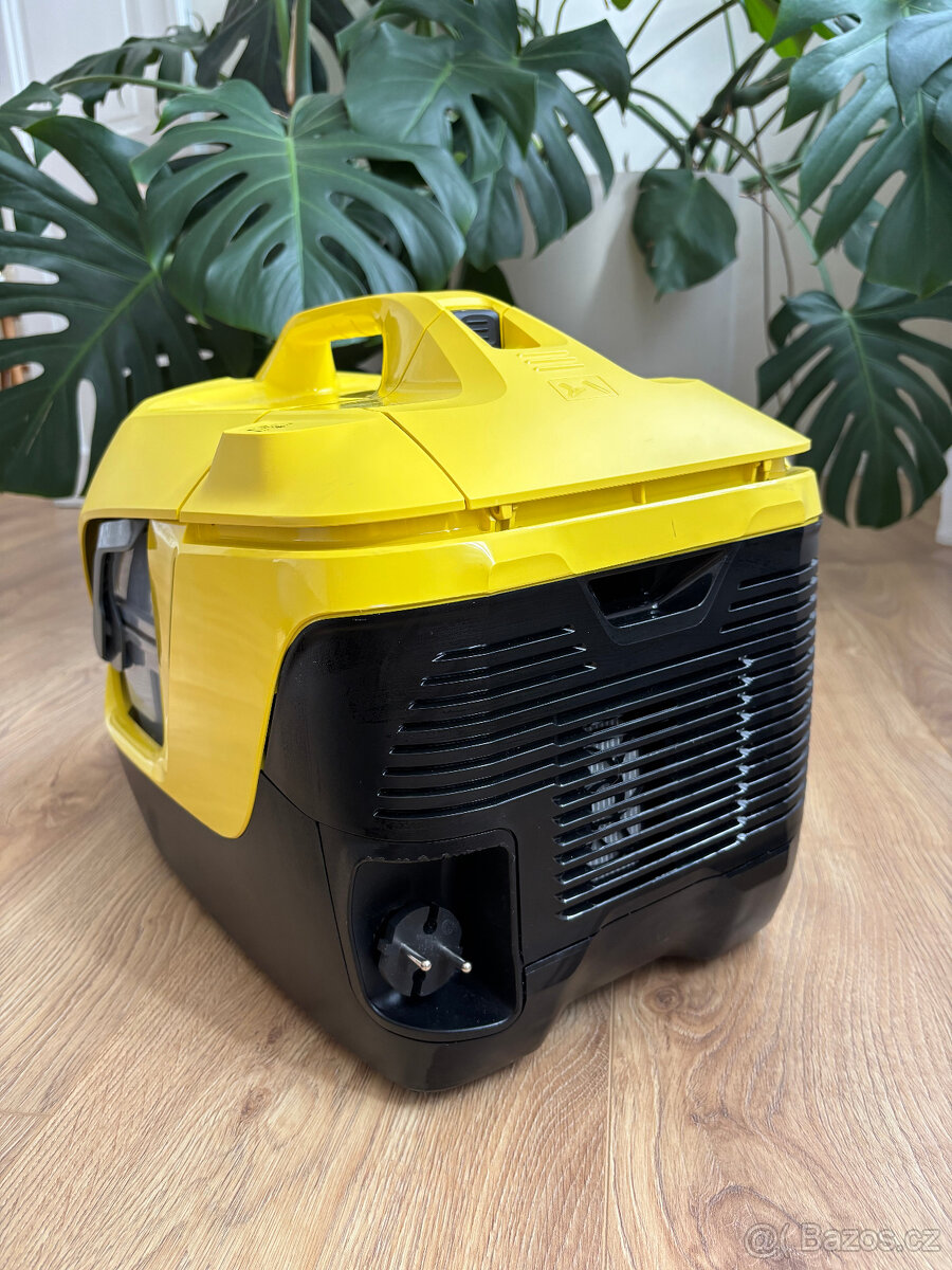 Vysavač Karcher DS6 s vodním filtrem - 7
