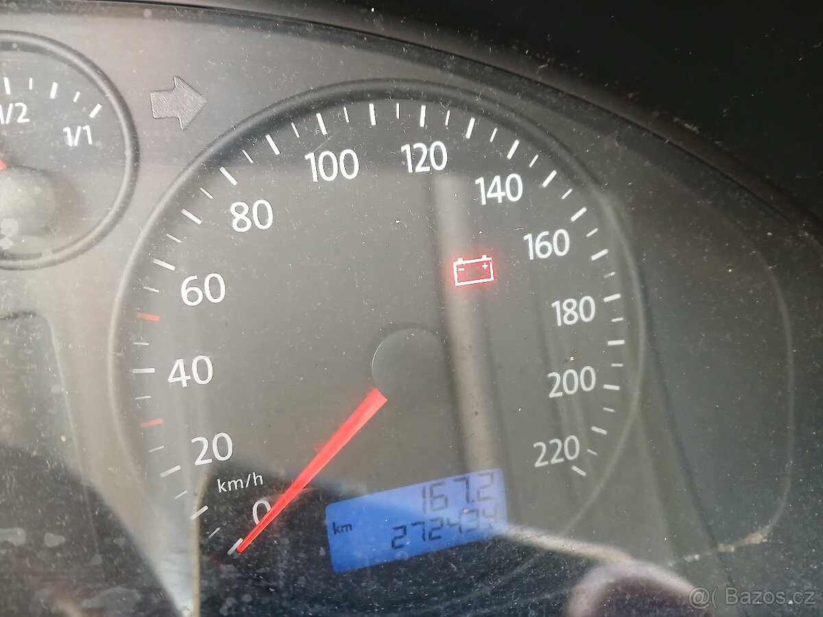 Volkswagen T5 minibus - 7